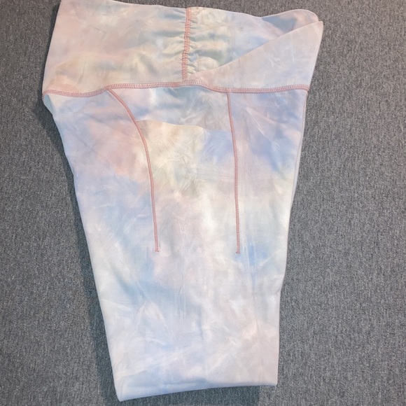 Nwt Ododos tie dye leggings - Picture 4 of 5